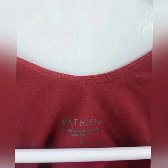 ATHLETA Women’s Red Conscious Crop Top Bra Size M - Picture 2 of 3